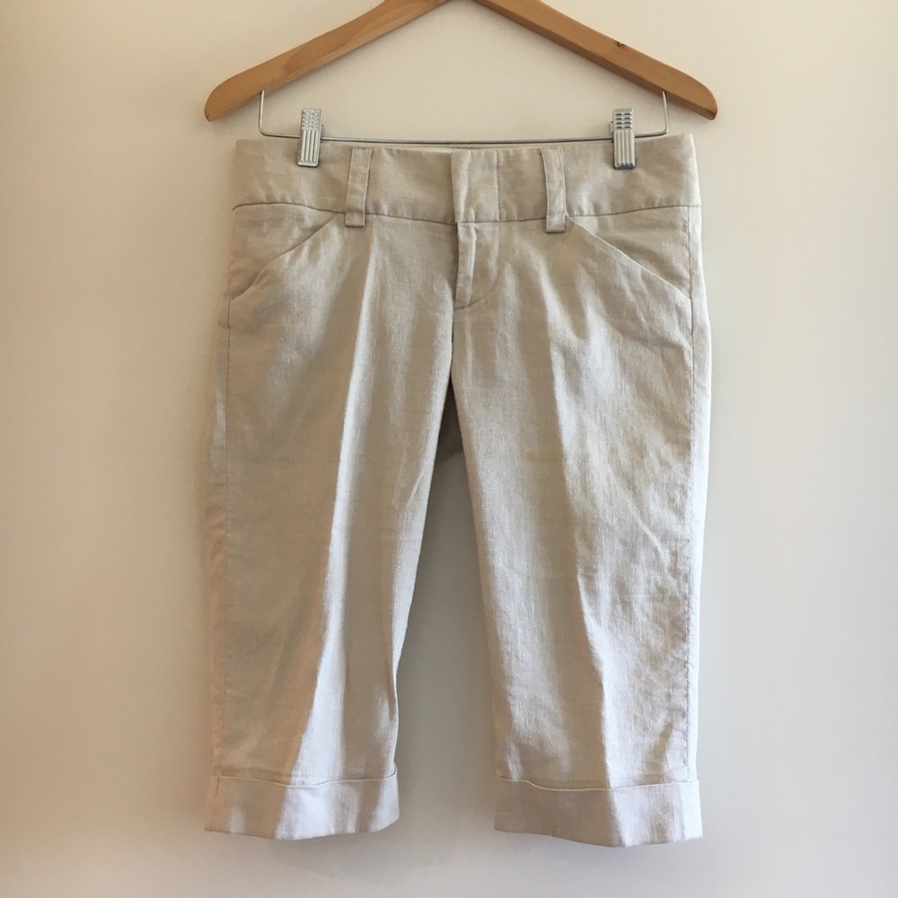 ALICE + OLIVIA Gold Linen Shorts